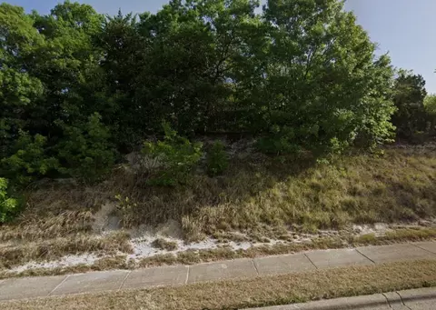 563 W Laureland Rd, Dallas, TX 75232