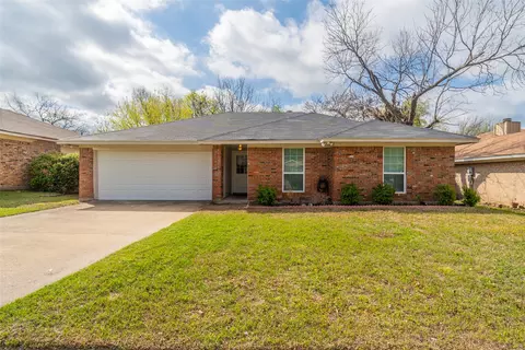 13224 Lexington Ln, Balch Springs, TX 75180