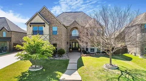 2823 England Pkwy, Grand Prairie, TX 75054
