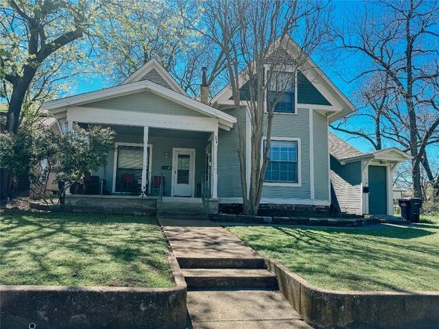 224 W Hull St, Denison, TX 75020