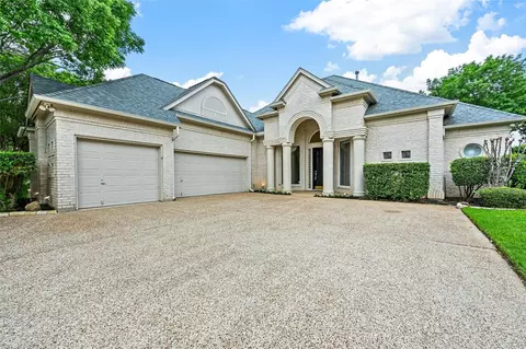 4713 Greenway Ct, North Richland Hills, TX 76180