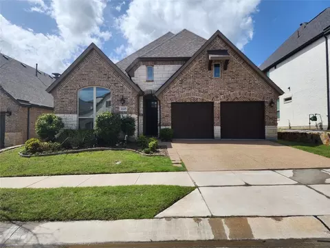 4449 Tall Knight Ln, Carrollton, TX 75010