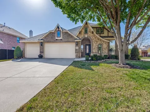 4402 Winding Glen Ln, Mansfield, TX 76063