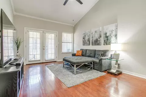 3257 Donnelly Cir #604, Fort Worth, TX 76107