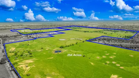 316 599 Acres Cr 4106, Greenville, TX 75401