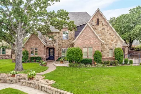 3308 Alexandria Ct, Grapevine, TX 76092