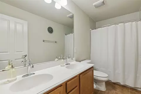 Bath - 4504 Jaylin St, Fort Worth, TX 76244 photo 5 of 5