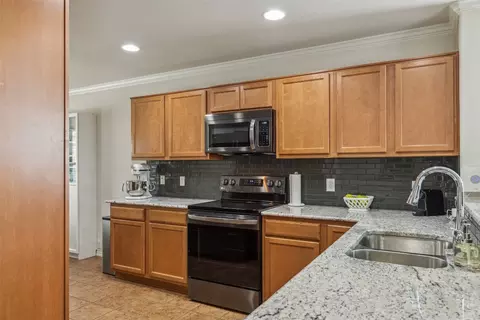 Kitchen - 4504 Jaylin St, Fort Worth, TX 76244 photo 3 of 4