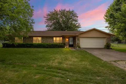 3315 Tin Top Hwy, Granbury, TX 76048