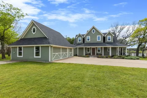 2208 Randy Ct, Granbury, TX 76049