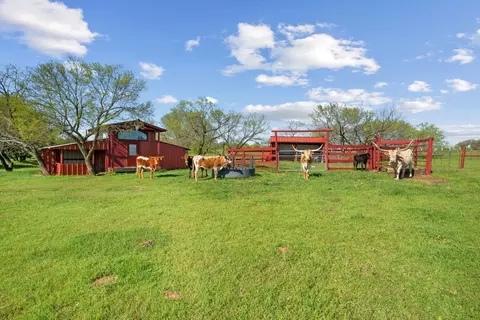 Exterior - 934 County Road 322, Comanche, TX 76442 photo 14 of 14