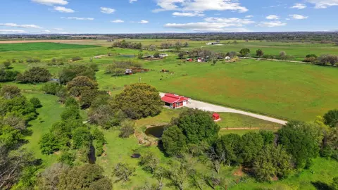 View/Area - 934 County Road 322, Comanche, TX 76442 photo 9 of 13