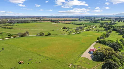 View/Area - 934 County Road 322, Comanche, TX 76442 photo 4 of 13