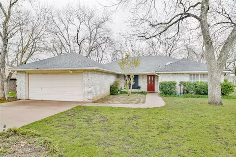4511 Cimmaron Trl, Granbury, TX 76049