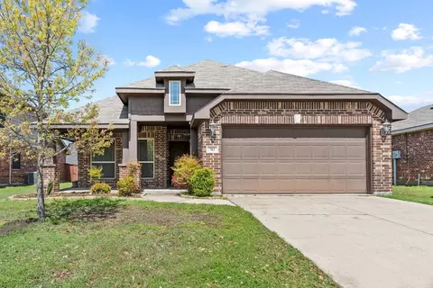 743 Crockett Dr, Lavon, TX 75166