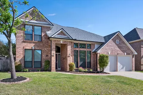 1928 Stafford Rd, Grapevine, TX 76051