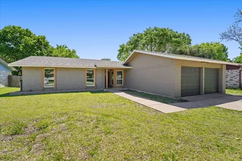 1806 Wickersham Dr, Arlington, TX 76014