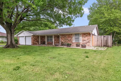 2228 Picadilly Ln, Denton, TX 76209