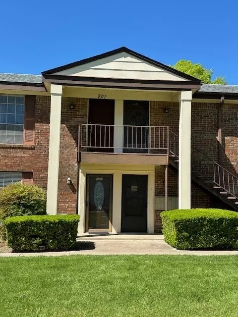 4026 Ridglea Country Club Dr #703, Fort Worth, TX 76126