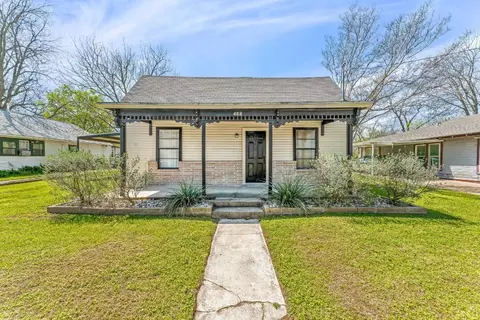 488 N Race St, Stephenville, TX 76401