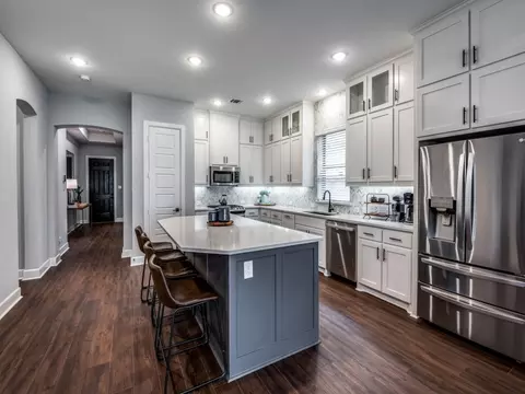 Kitchen - 1724 Trellis Dr, Argyle, TX 76226 photo 2 of 5