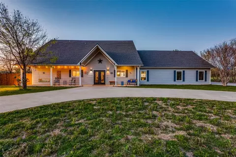 12161 Hill Country Cir, Ponder, TX 76259