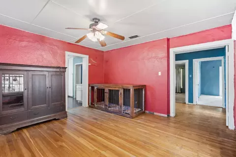 Living - 1319 E Fm 4, Cleburne, TX 76031 photo 1 of 2