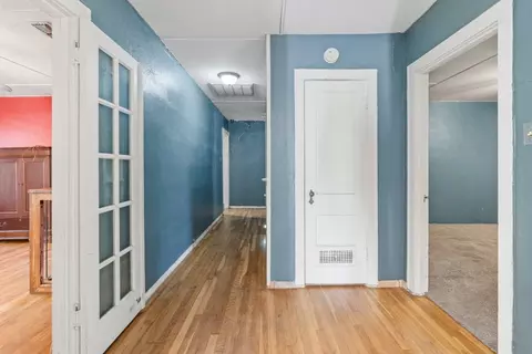 Entry Way - 1319 E Fm 4, Cleburne, TX 76031 photo 1 of 1