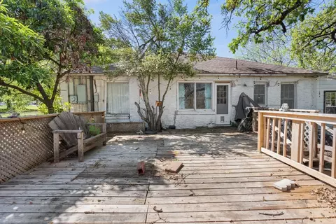 Exterior - 1319 E Fm 4, Cleburne, TX 76031 photo 5 of 14