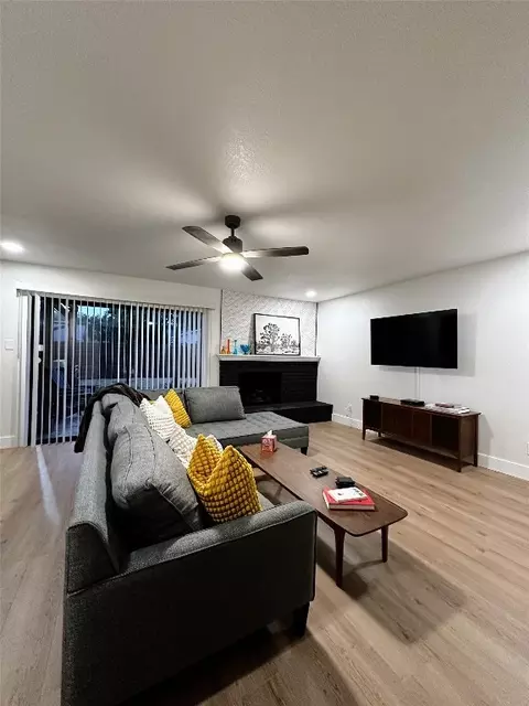 1531 W Spring Creek Pkwy, Plano, TX 75023