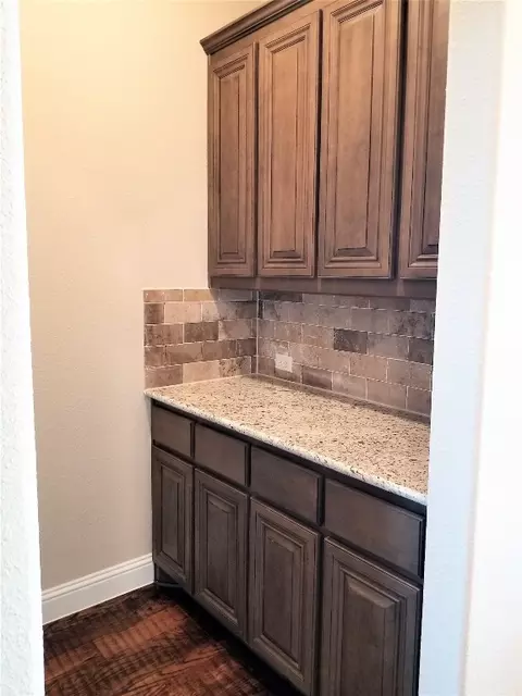Kitchen - 49 Morrison Rd, Howe, TX 75459 photo 10 of 12