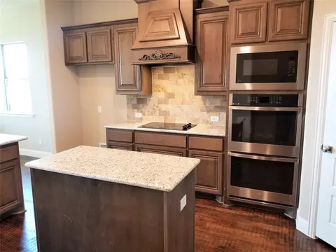 Kitchen - 49 Morrison Rd, Howe, TX 75459 photo 8 of 12