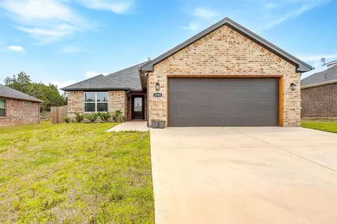 2505 Santiago Dr, Granbury, TX 76048
