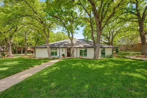 501 Washington Dr, Arlington, TX 76011