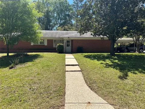 2955 Millard St, Shreveport, LA 71108