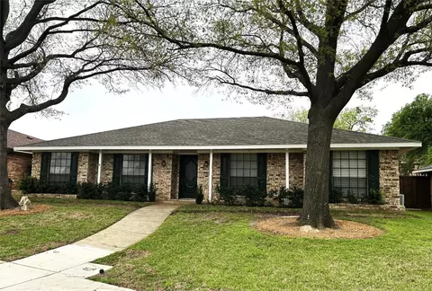 1121 Lopo Rd, Flower Mound, TX 75028