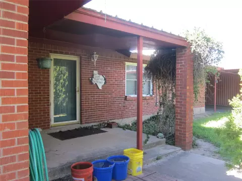 508 Thelma Ave, Baird, TX 79504