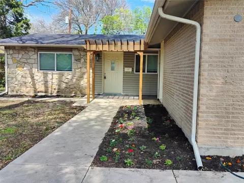 818 Greenhaven Dr, Richardson, TX 75080