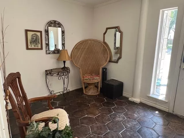 Entry Way - 1613 Lakeshore Dr, Sulphur Springs, TX 75482 photo 2 of 3