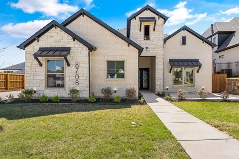 8708 Montrose Dr, North Richland Hills, TX 76182