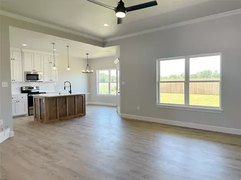 7002 Breezeway Dr, Abilene, TX 79606 photo 4
