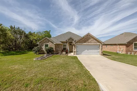 5706 Stonegate Cir, Granbury, TX 76048