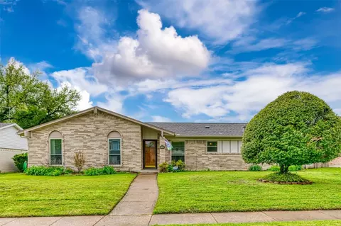 3718 O Henry Dr, Garland, TX 75042