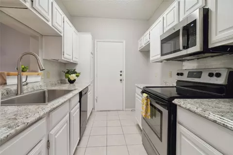 5619 Preston Oaks Rd #207, Dallas, TX 75254