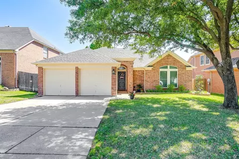 6937 Windwood Trl, Fort Worth, TX 76132