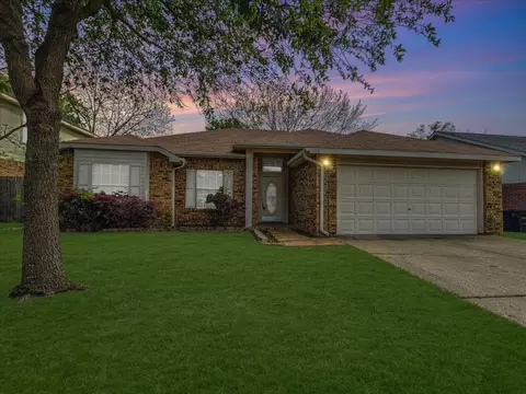 4312 Windwillow Ct, Fort Worth, TX 76137