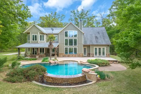 15384 Lakeside Dr, Tyler, TX 75707