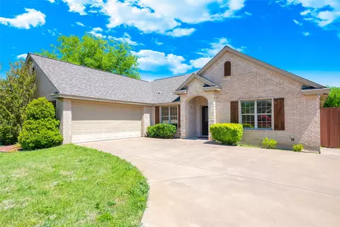 5617 Pinkeys Ct, Fort Worth, TX 76126