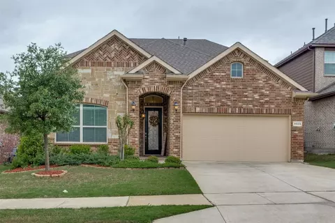 9929 Tule Lake Rd, Fort Worth, TX 76177