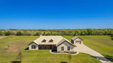2142 Benton Ln, Greenville, TX 75401